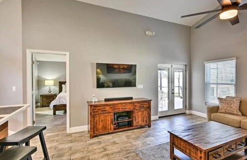 Luxury Retreat with 2 Master Suites Pool & Hot Tub BBQ Pool Table 2 Miles Disney - Foto 25