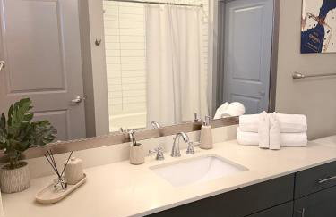 Large Buckhead modern suite - Foto 29