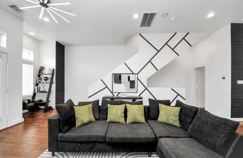 AMAZING ROOFTOP! DOWNTOWN SKYLINE VIEWS!!! SLEEPS 15 - Foto 14