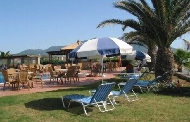 OASIS HOTEL KYPARISSIA - Photo 38