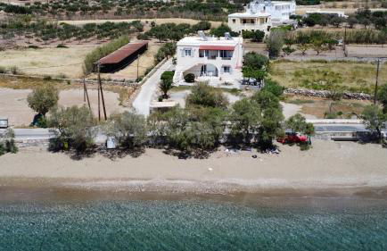 Family by the sea Syros - Photo 31