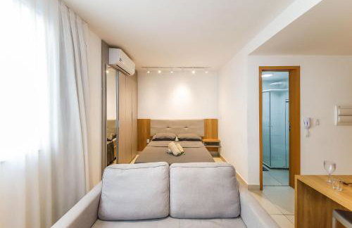 Studio Novo com ar ao lado da Igreja São Mateus - Foto 5