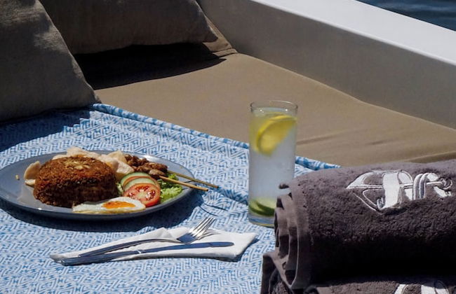 Nyaman Catamaran - Foto 40