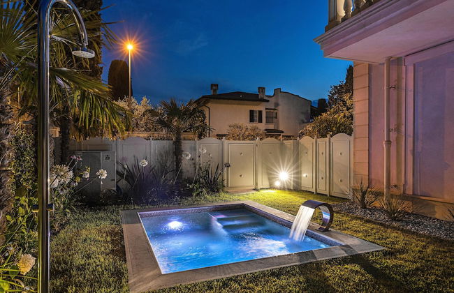 Luxury Lakefront Catullo with pool - Photo 73