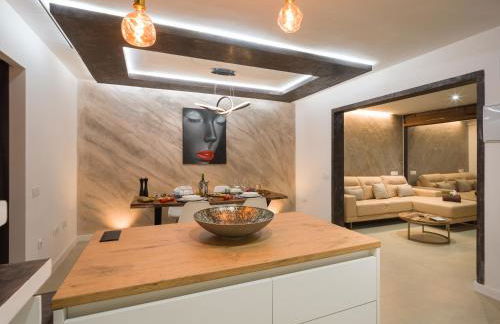 Giraud I - Luxurious secluded villa next to the sea - Foto 13