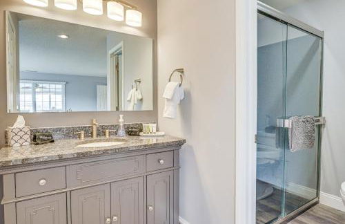 Lake of the Ozarks Haven with Decks, Dock and Kayaks! - Foto 25