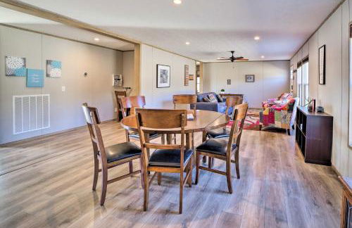 Close to Marinas Bernice Home with Large Yard - Foto 13