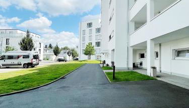 Luxury Wohnung mit Großem Bett und Schlafsofa Luxuriös Ausgestattet mit schöne Terrasse und Garten! - Foto 1