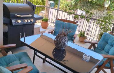 Achilleas Deluxe House-Jacuzzi - BBQ - Foto 15