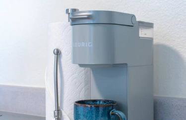 [L] House of Blues minutes KU/Mass & Shopping - Photo 10