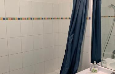 Disney, very spacious comfortable 3 bedrooms family apartment, 8 pers, wifi, NETFLIX - Foto 28