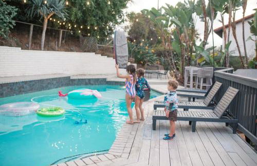 5BR Oasis with Pool, Arcade, Sauna - Photo 5