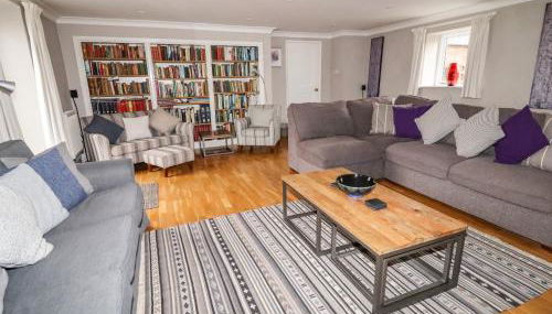 Lee House Cottage - Photo 5