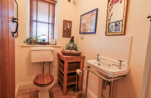 Orchard House - Photo 15