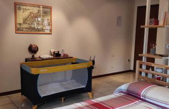 Emily House Vignola - Photo 3