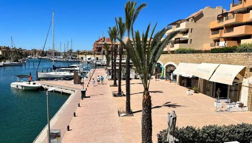 YOLO Spaces - Sotogrande Marina Duo Apartment - Foto 2