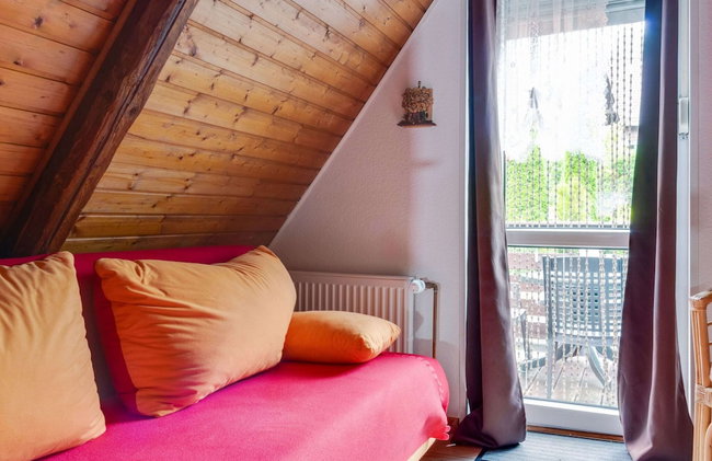 Rustic Holiday Home With Balcony - Foto 2