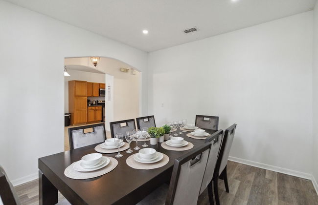 5/3 Pool Home Located in Sunset Ridge Community! - Foto 10