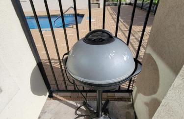 4 BR Smart Luxe Condo, Gated Community, Pool View, Mins to Costco & Top Golf - Foto 19