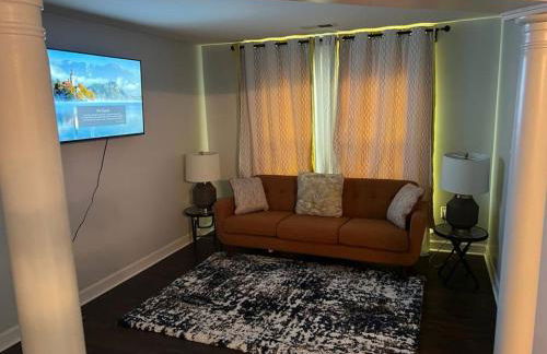 Spacious 5 BR House w/ Gym - Foto 49