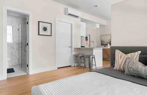 Cozy Downtown Studio - near UT - Foto 1