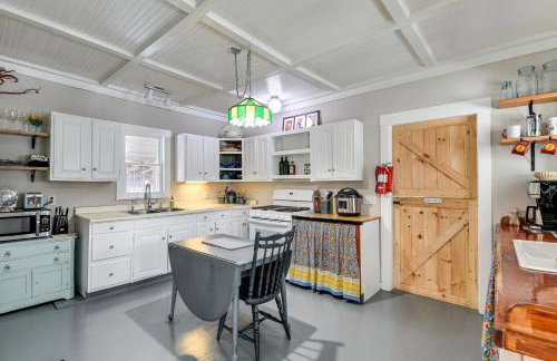 Green Mountain Views! Lowell Getaway Near Skiing - Foto 5