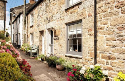 Abbey Cottage, Close to Mousehole Harbour - Photo 25