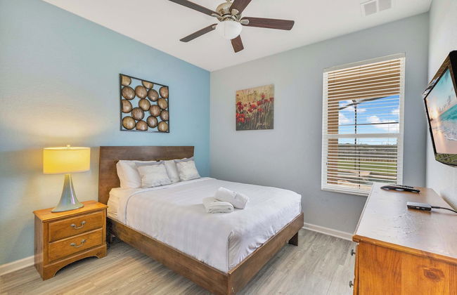 Windsor Hills 6BR Home Pool Spa Private Theater - Foto 9