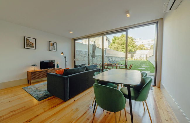 Legacy Oporto Premium Apartment B by Vacationy - Photo 54