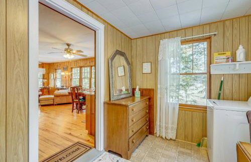 Private Dock and Beach! Lakefront Adirondacks Escape - Foto 12