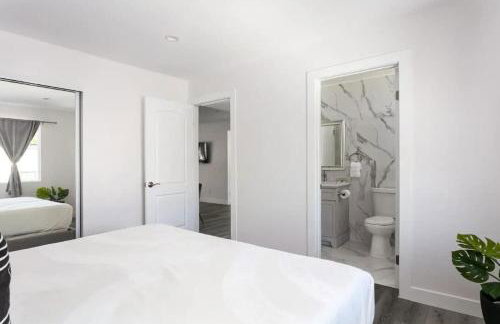 Luxury 3BR Condo Near Americana and Galleria - Foto 15