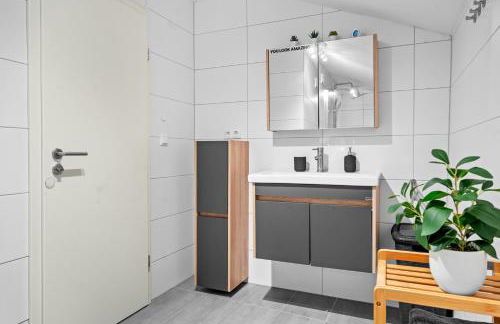 Modern House "Brick Lane" with Terrace and Wintergarden - LOFTIGO - Photo 63