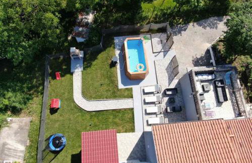 apartman Goga with pool and jacuzzi - Foto 3