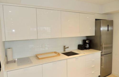 2BR in Heart of SoBe with Parking - Foto 7