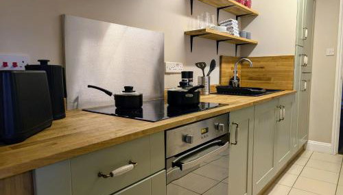 Seaside Escape - free on site parking! Pet friendly! - Foto 3, stove, toaster