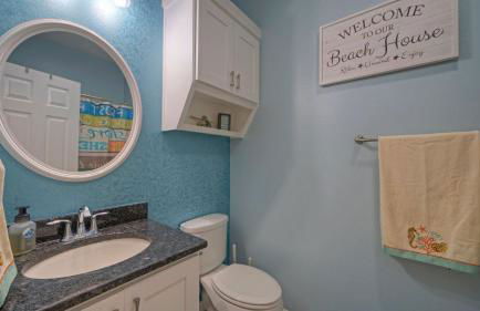 Waterfront, Shared Boat Dock & Pool w/ Views Ariels Grotto by Avantstay - Foto 56