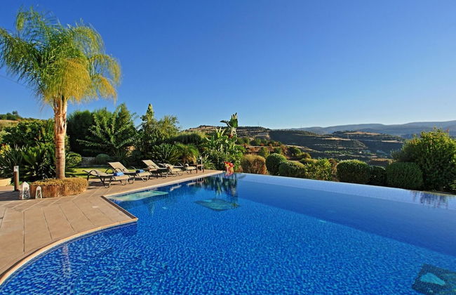 Villa Skouli in Skoulli - Photo 36