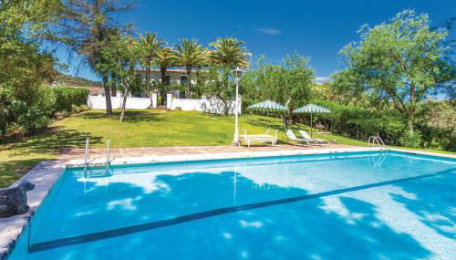 Gorgeous Home In Higuera De La Sierra - Foto 1