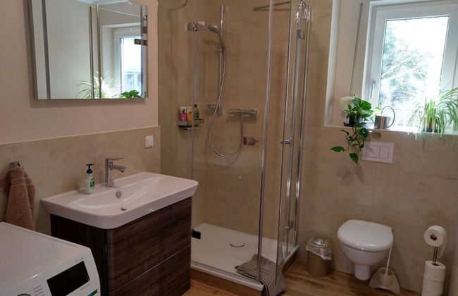 Holiday Apartment Central - Photo 12