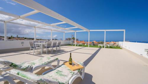 Villa La Laja with 5 bedrooms and sea view - Photo 1