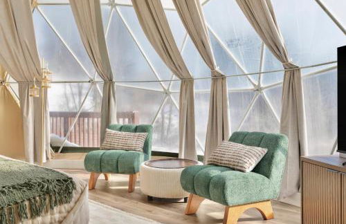 Luna Dome - Lakefront with Hot Tub, Wi-Fi, Sleeps 4 - Foto 16