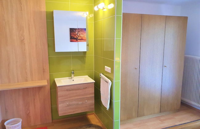 Apartment by Worthersee With Pool - Photo 14