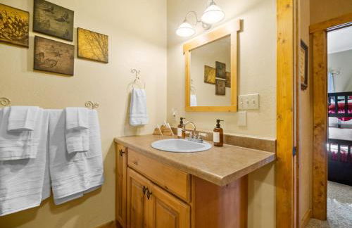 Nomad Peak Retreat Rustic Cabin in Mt Spokane - Foto 41