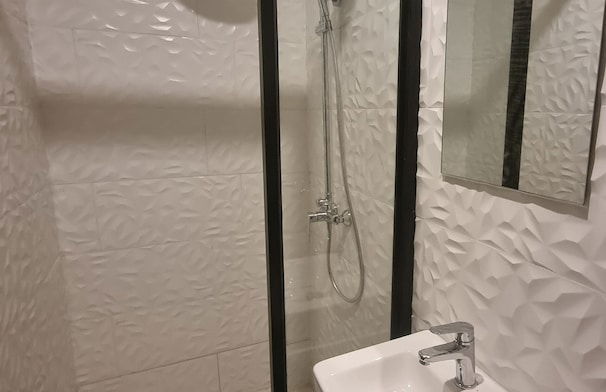 Parakreek Apartments - Photo 9