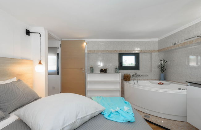 Alonaki Apartments - Photo 64