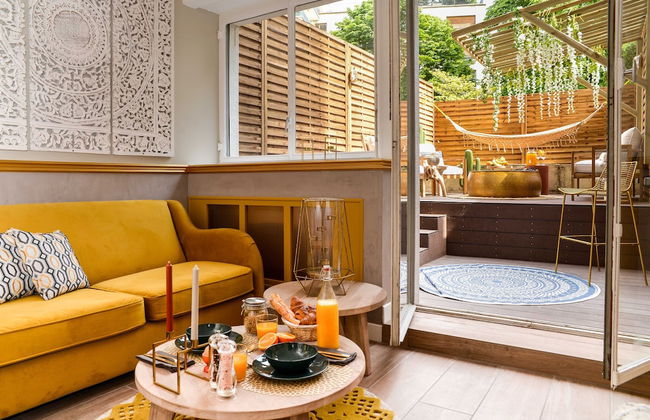 The Majestic Garden Suite - Photo 9