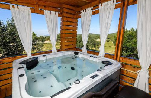 Cozy and Chic Little House with Pool Ivinj - 3 - Foto 44