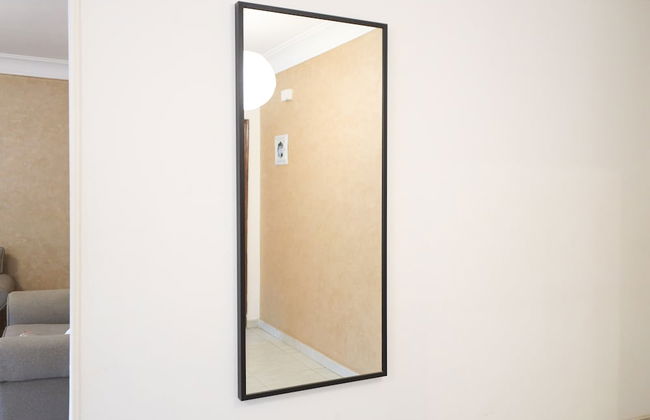 Ivory Petal Bliss 2BR Apt - Foto 49