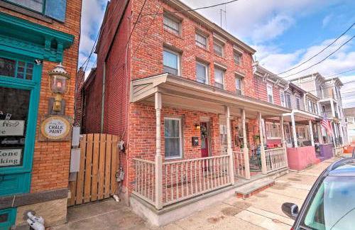 Cozy Lambertville Abode in the Heart of Downtown! - Foto 1