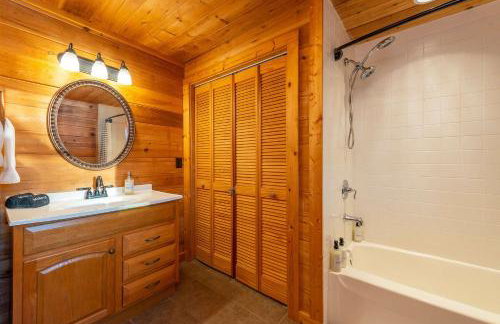 6-Bed Family Retreat Hot Tub Game Room Playground - Foto 28